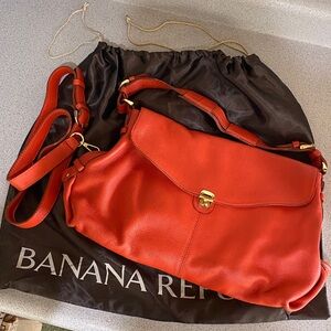 Banana Republic Melina Hobo Bag Purse Autumn Orange Pebble Grain Leather